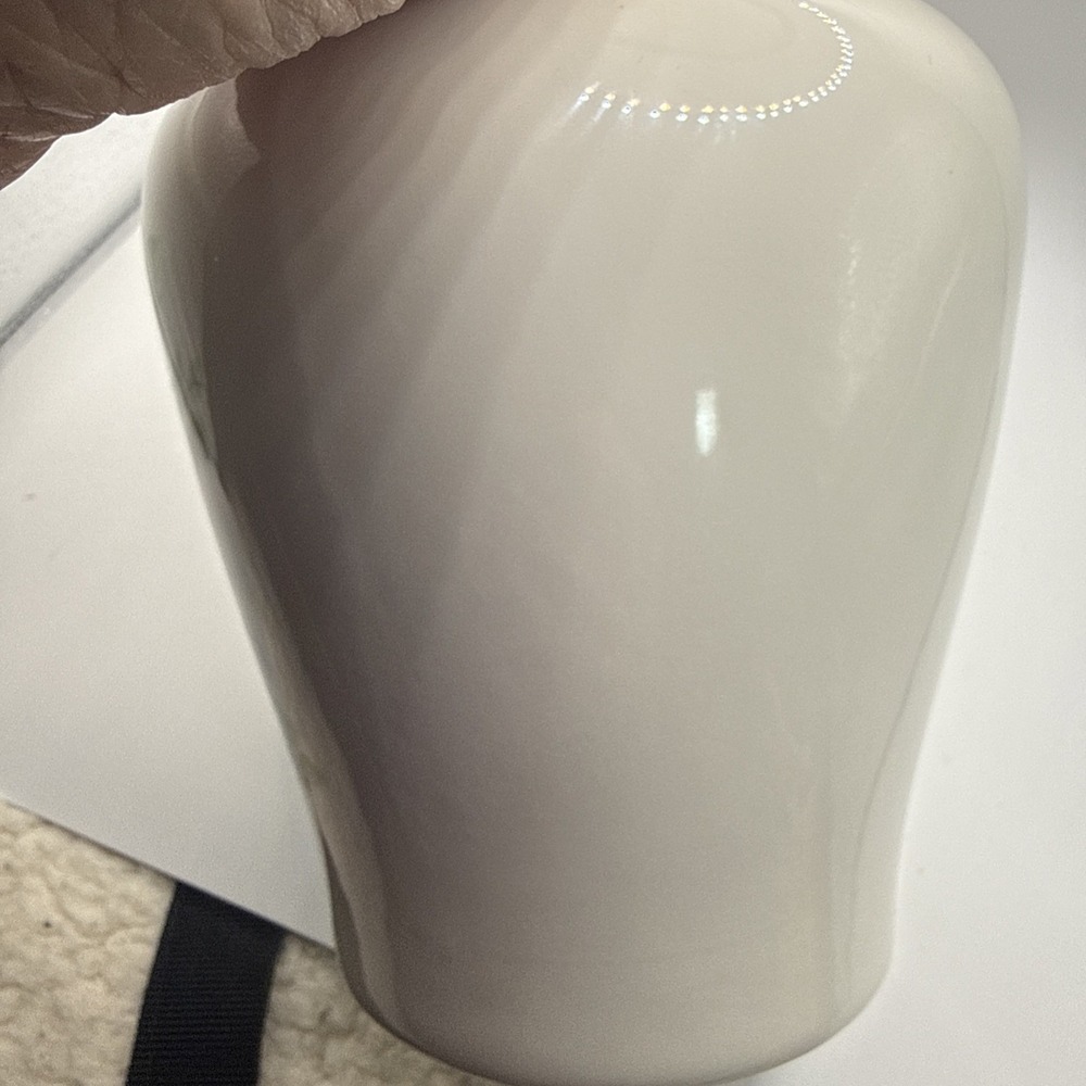 Fenton Hand painted Fannie Ginger Jar Milk glass Floral 7" Vase - Picture 5 of 10